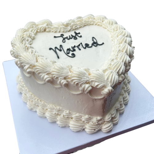 Just married heart cake