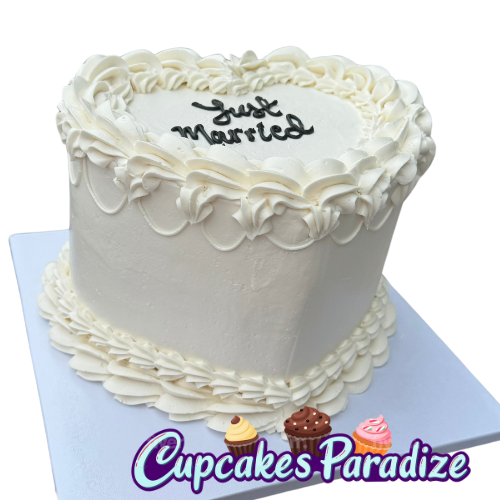 Just married heart cake